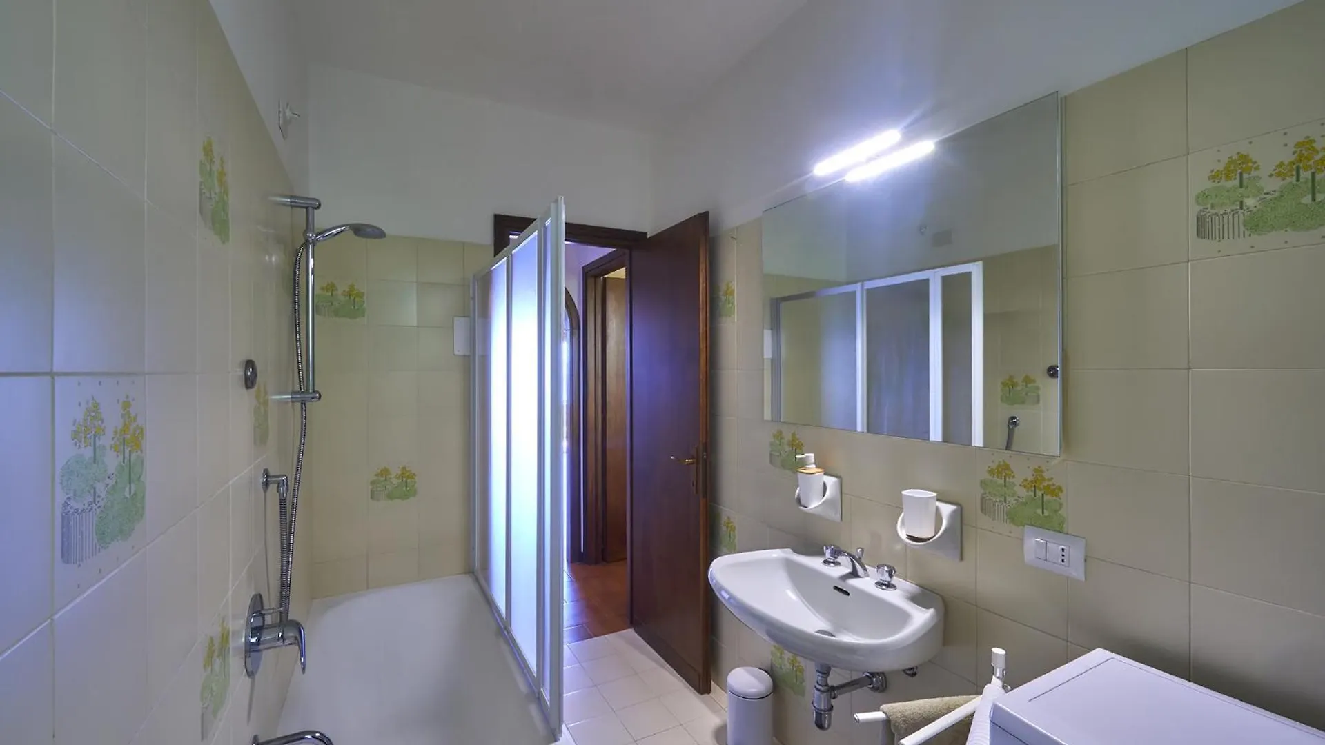 شقة Casa Lilla Perledo